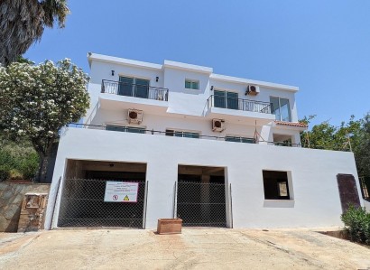Nea Dimmata, Paphos Detached Villa For Sale | WW28712