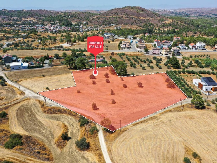 Sia, Nicosia Residential Field For Sale | WW11384