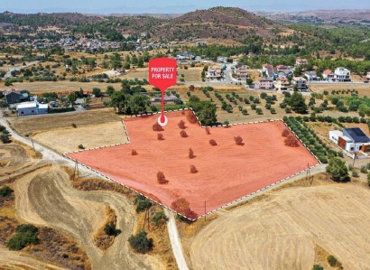 Sia, Nicosia Residential Field For Sale | WW11384