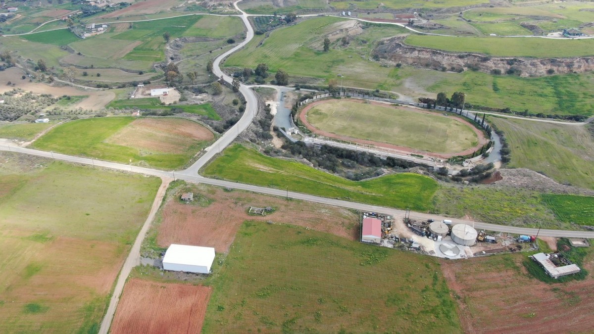 Residential Field, Palaiometocho