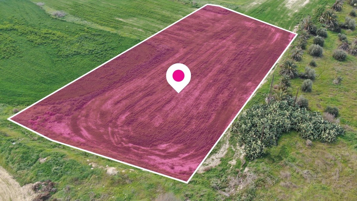 Residential field, Geri