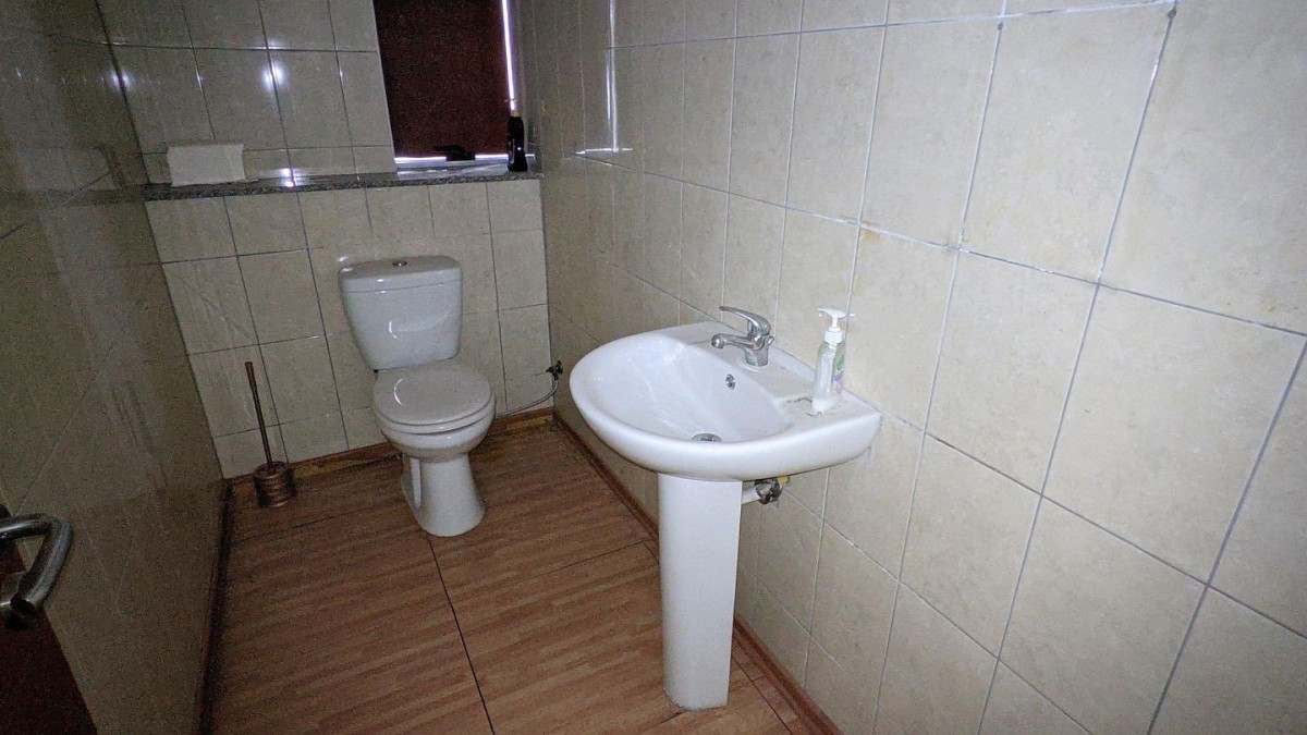 Office unit in Larnakos Avenue, Aglantzia, Nicosia