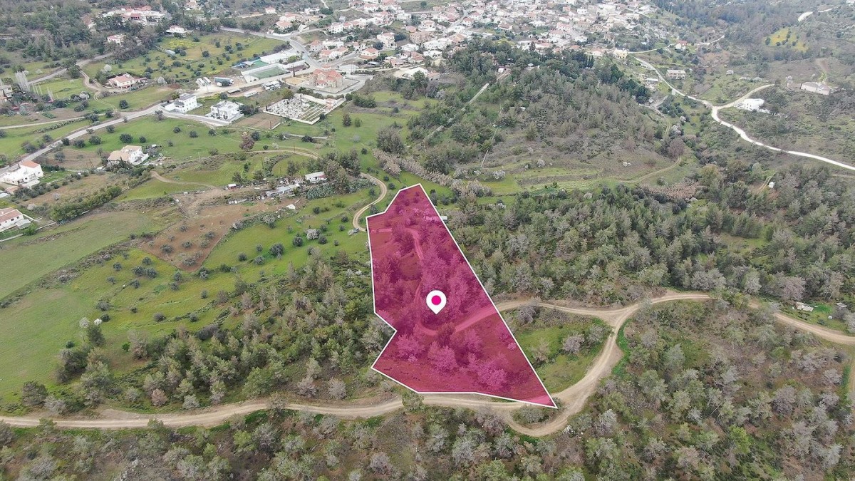 Kapedes, Nicosia Residential Plot For Sale | WW28817