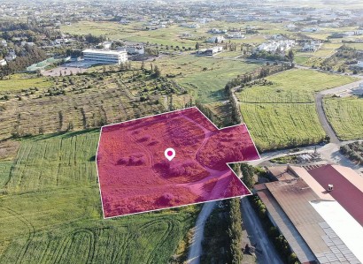 Geri, Nicosia Agricultural Field For Sale | WW28822