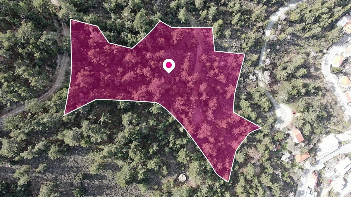 Residential field in Lagoudera, Nicosia