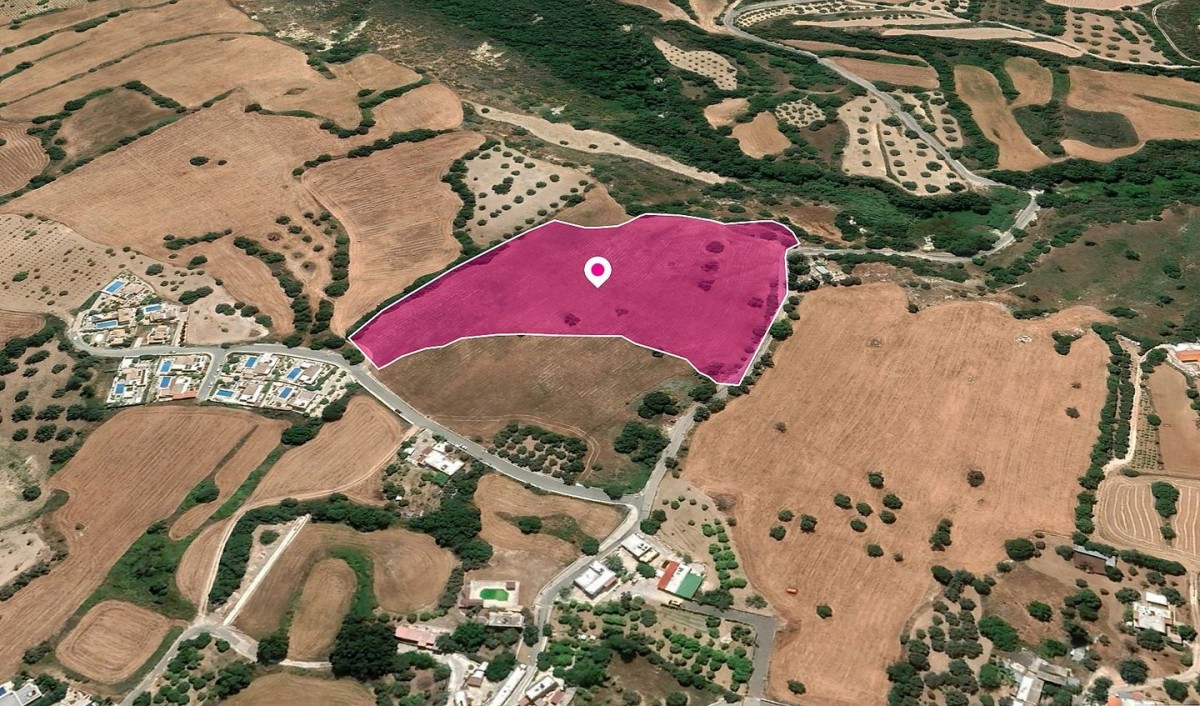 Field in Kato Akourdaleia, Paphos