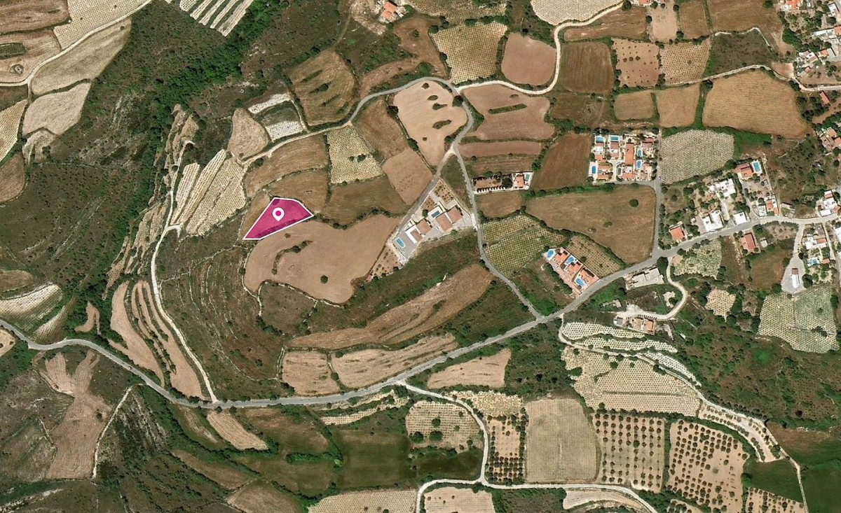 Field in Kathikas, Paphos