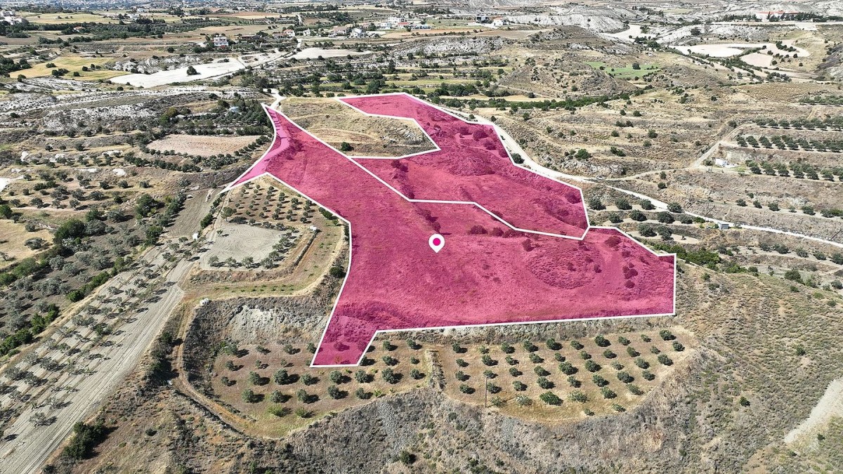 Two adjacent Agricultural Fields in Pera, Nicosia