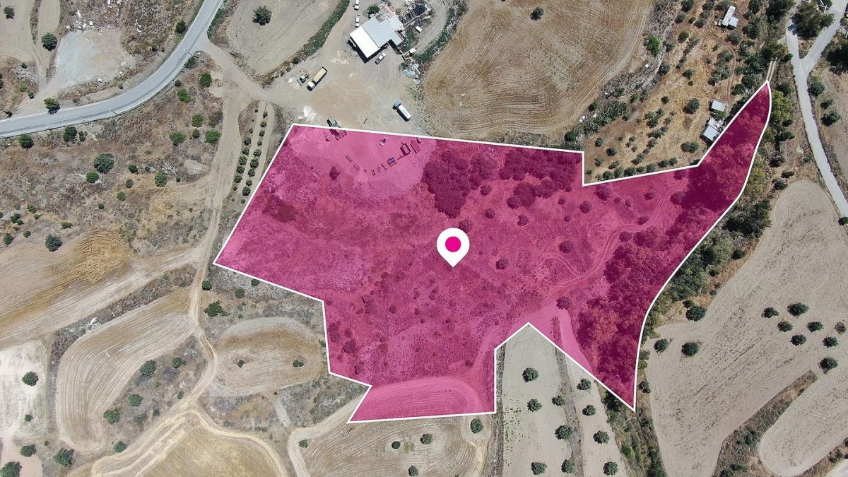 Share of a residential field in Analiontas, Nicosia
