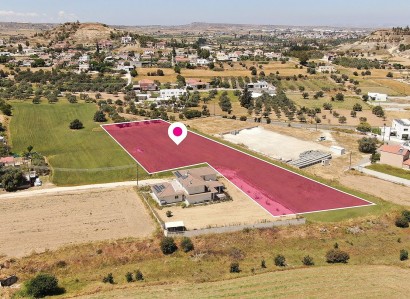 Pera Orinis, Nicosia Residential Plot For Sale | WW28875