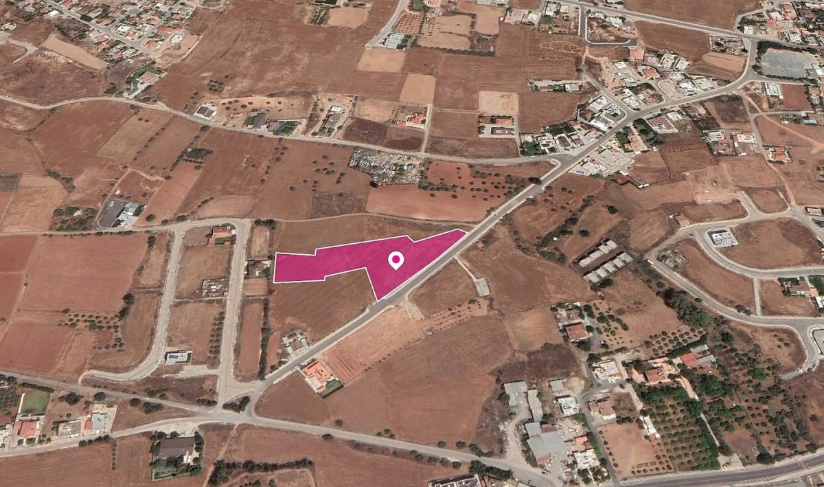 Share of a residential field in Kokkinotrimithia, Nicosia