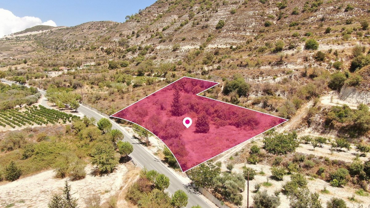Praitori, Paphos Residential Plot For Sale | WW28892