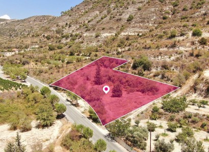 Praitori, Paphos Residential Plot For Sale | WW28892