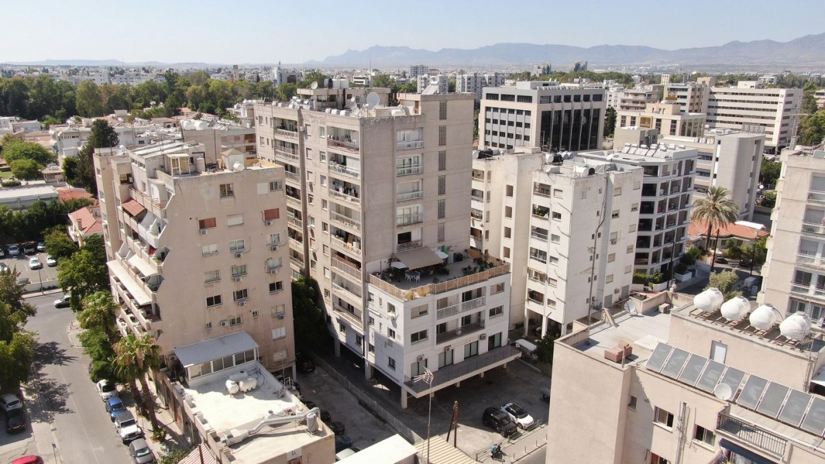 Office Unit in Agioi Omologites, Nicosia