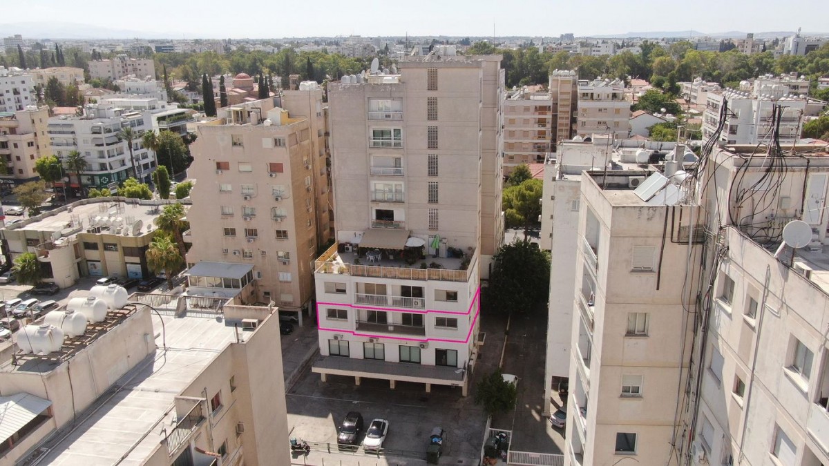 Office Unit in Agioi Omologites, Nicosia