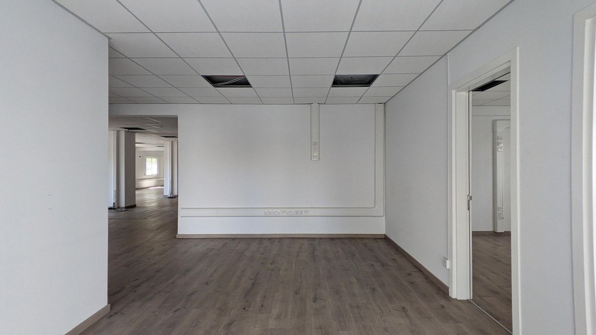 Office Unit in Agioi Omologites, Nicosia
