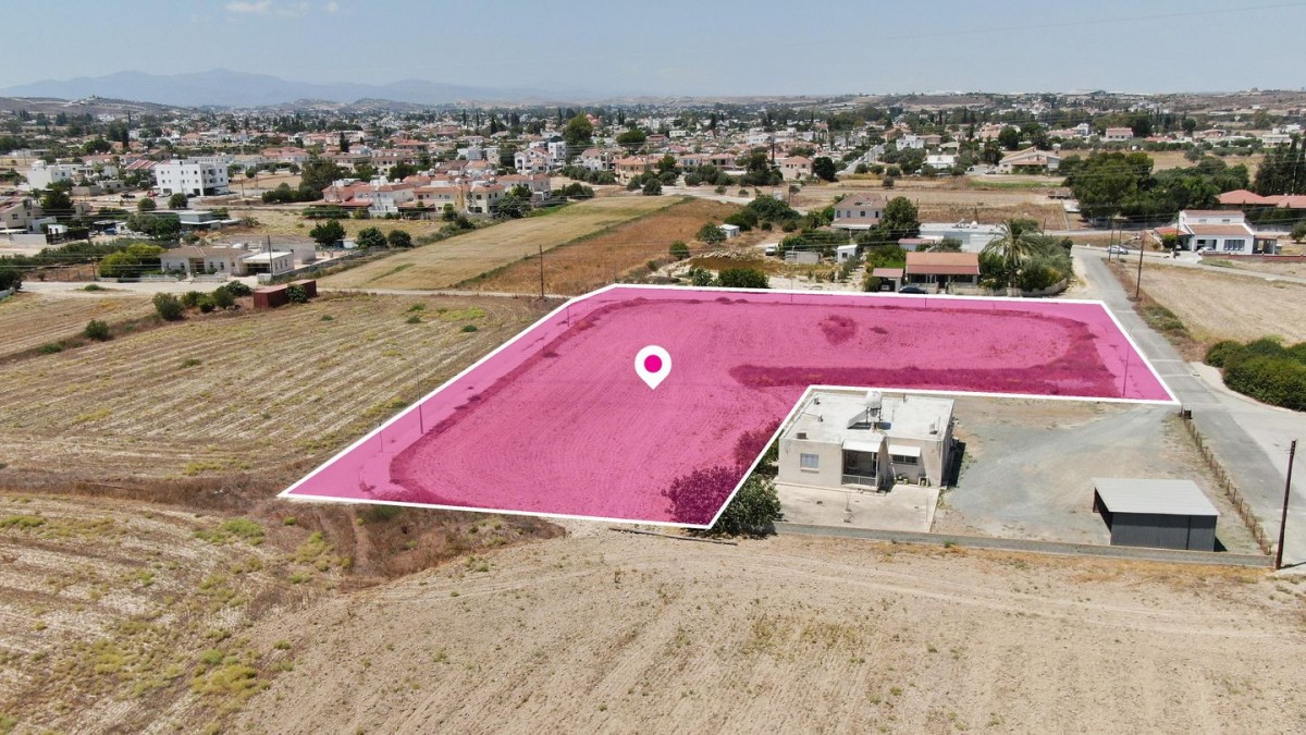 (Share) Residential Field in Panagia Evangelistria, Dali, Nicosia