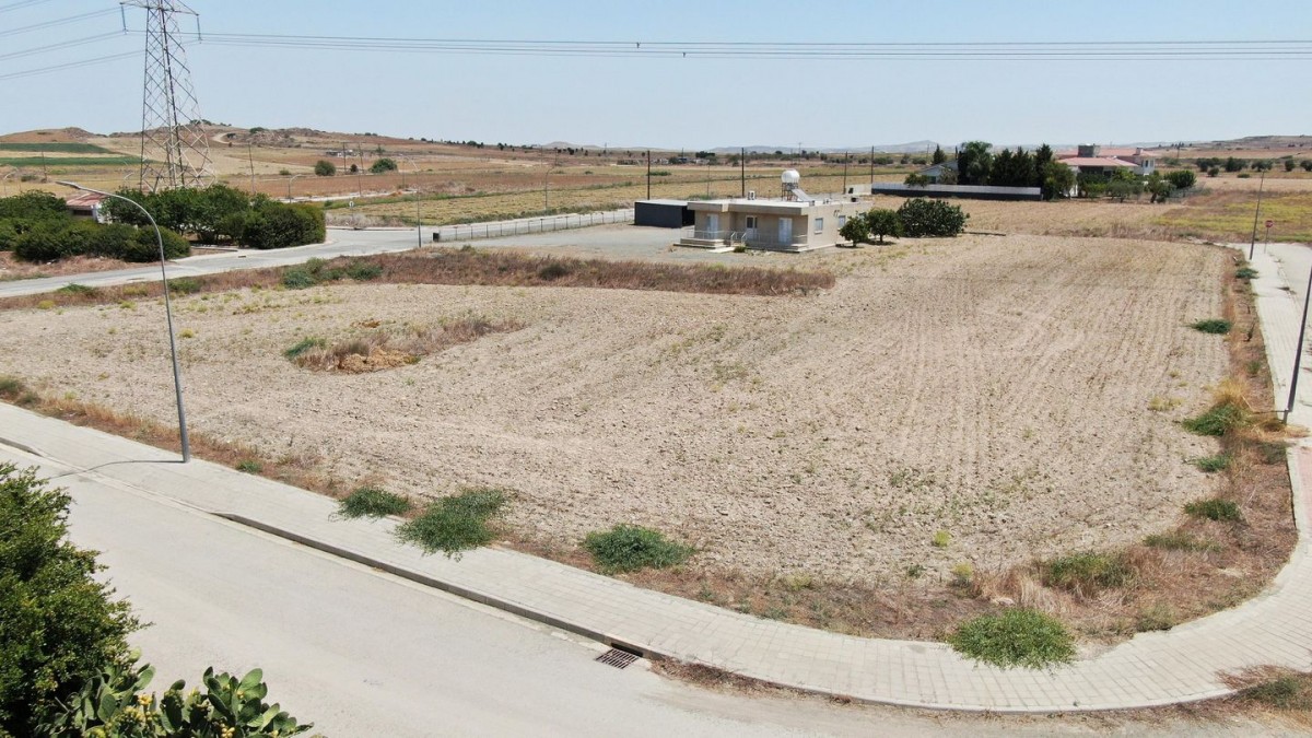 (Share) Residential Field in Panagia Evangelistria, Dali, Nicosia