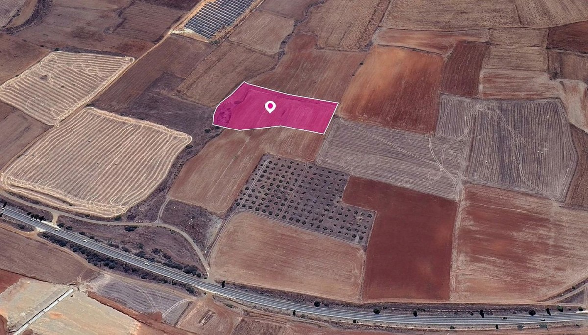 Agricultural Field in Kato Koutrafas, Nicosia