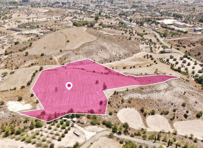 Agia Varvara, Nicosia Agricultural Field For Sale | WW28973