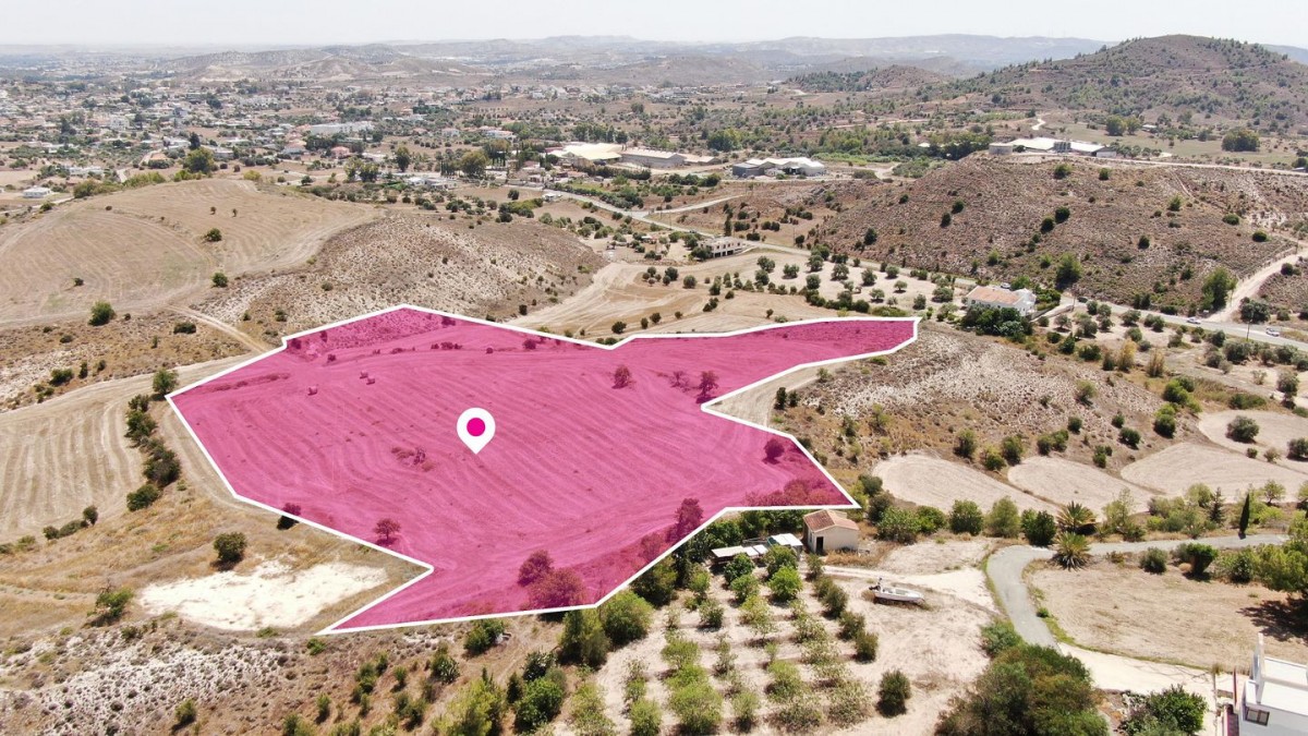 Agricultural Field in Agia Varvara, Nicosia