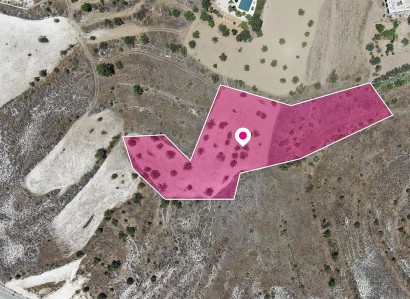 Kato Moni, Nicosia Residential Plot For Sale | WW28974