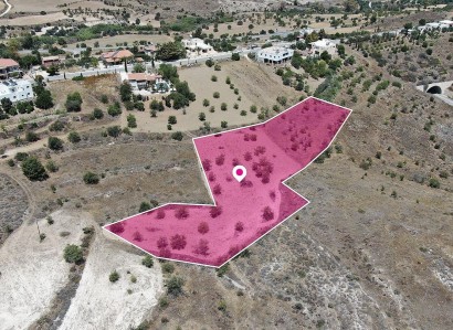 Kato Moni, Nicosia Residential Plot For Sale | WW28974