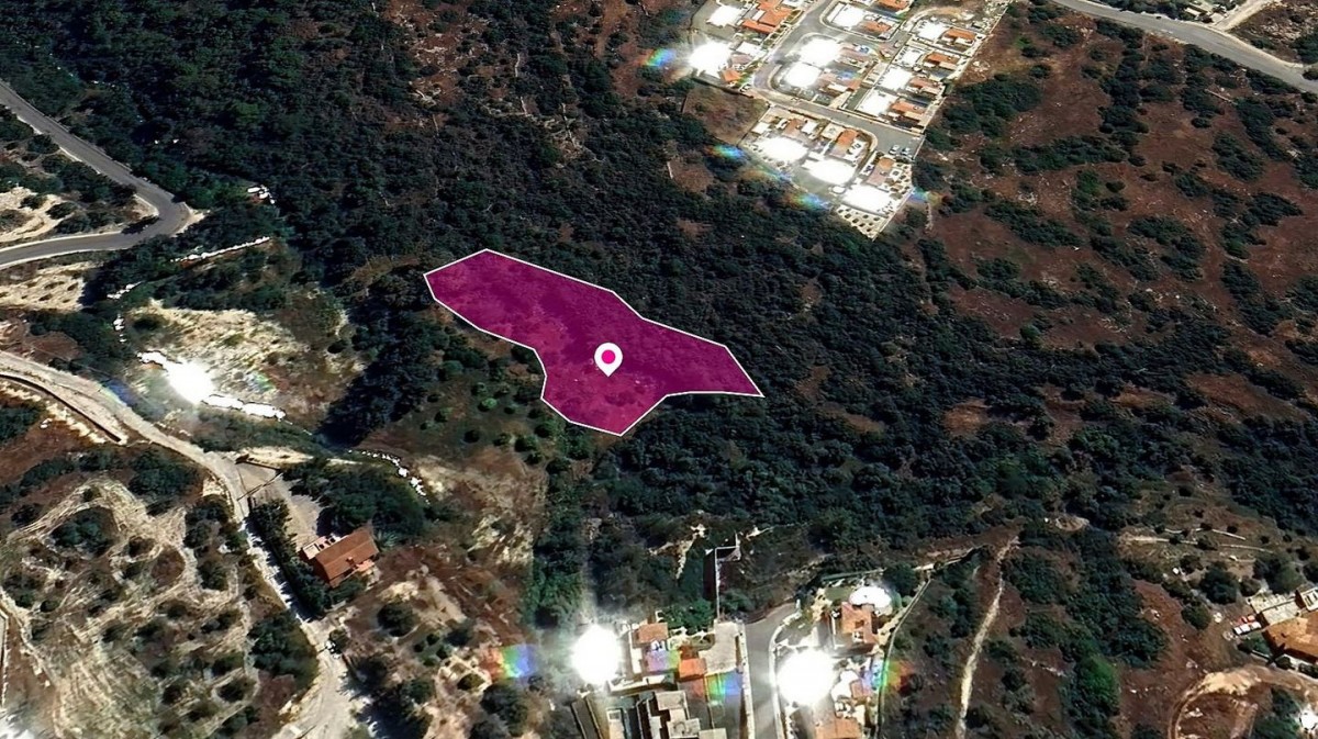 (Share) Touristic Field, Neo Chorio, Paphos