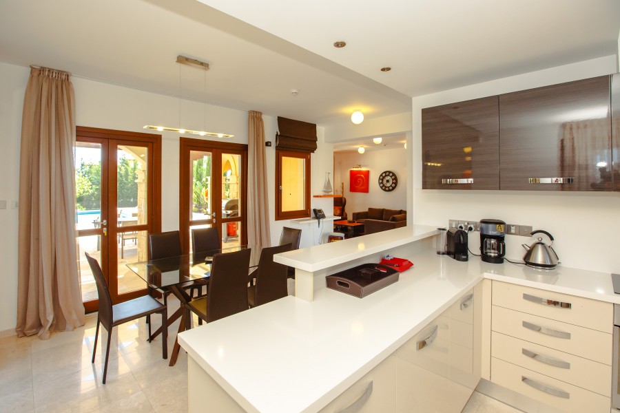 Detached Villa For Sale  in  Kouklia - Aphrodite Hills