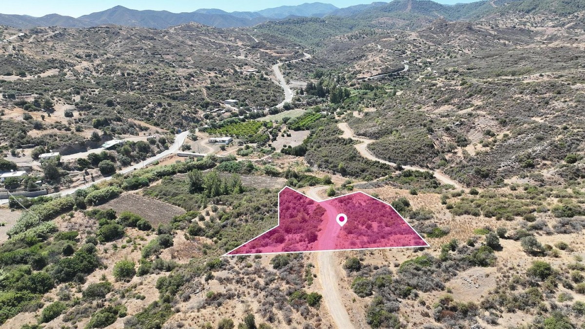 Kato Pyrgos, Nicosia Residential Field For Sale | WW29006