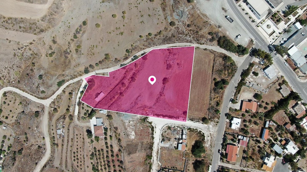Choletria, Paphos Residential Plot For Sale | WW29012