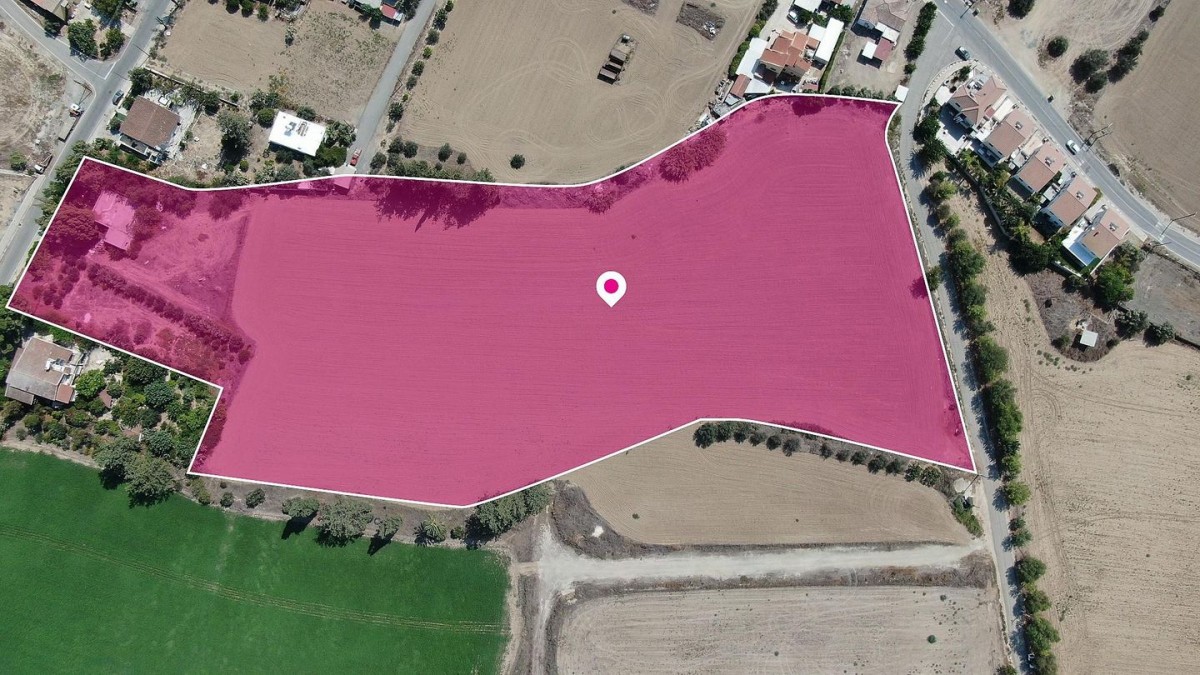 (Share) Field in Potamia, Nicosia