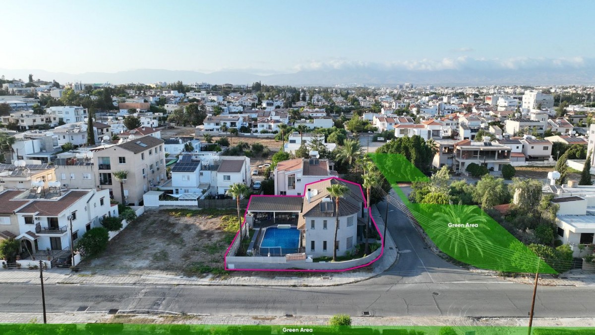 Three bedroom house in Egkomi, Nicosia