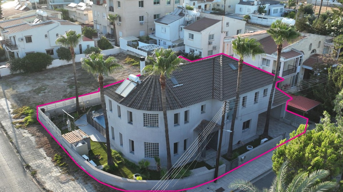 Three bedroom house in Egkomi, Nicosia