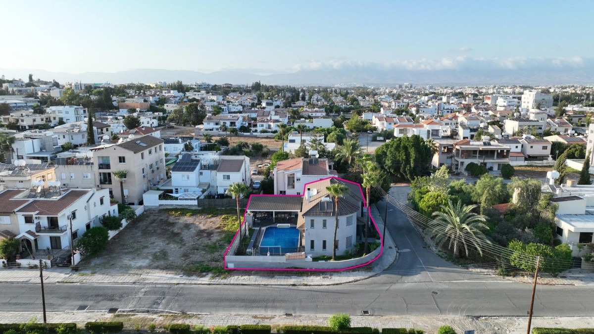 Three bedroom house in Egkomi, Nicosia