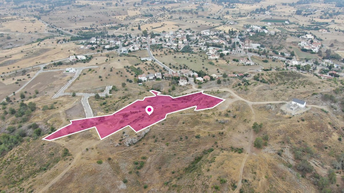 (Share) Residential Field  in Mathiatis, Nicosia