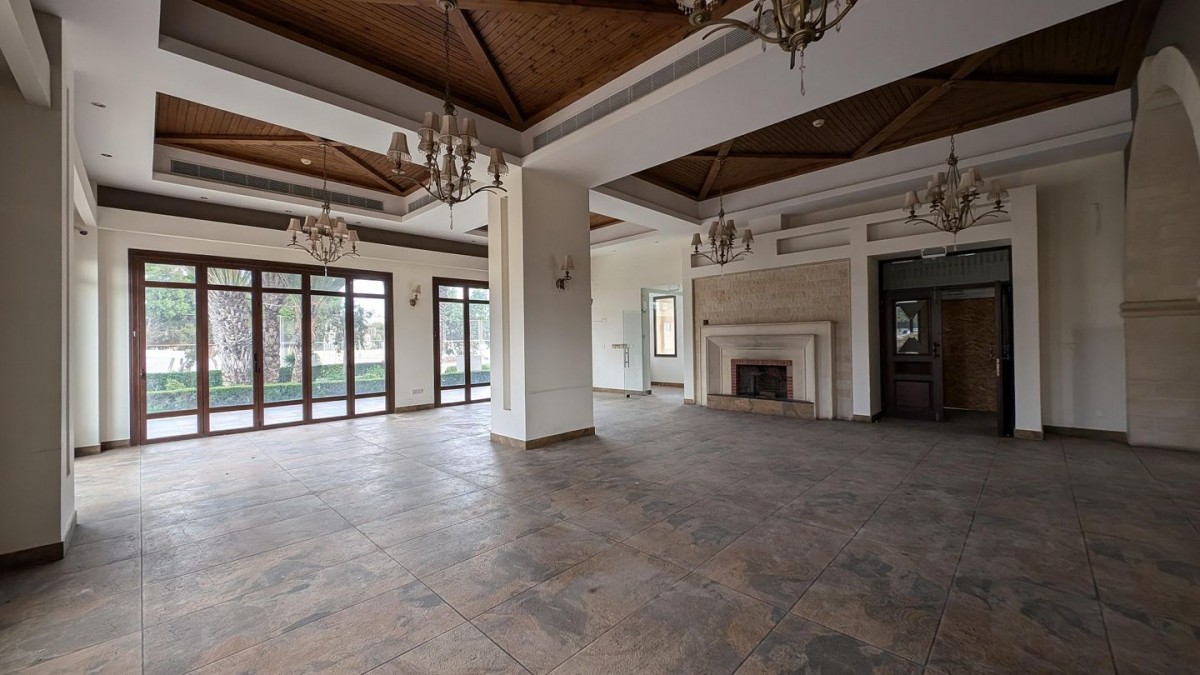 Commercial  Building in Mouttalos, Dimos Pafou, Paphos