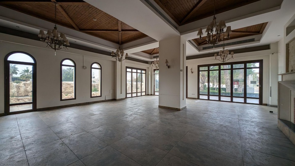 Commercial  Building in Mouttalos, Dimos Pafou, Paphos