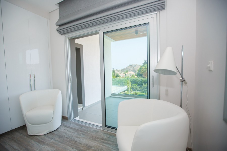 Detached Villa For Sale  in  Agios Tychon