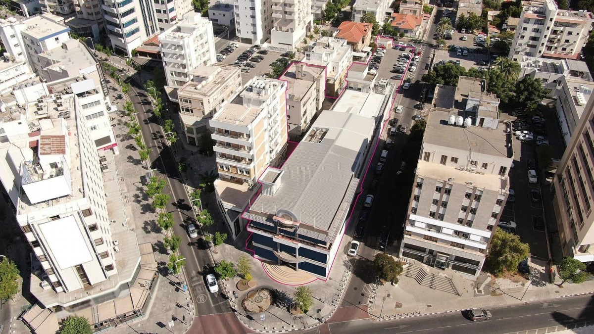 Nicosia, Nicosia Mixed Use Building For Sale | WW29060