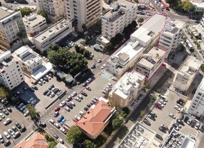 Nicosia, Nicosia Mixed Use Building For Sale | WW29060