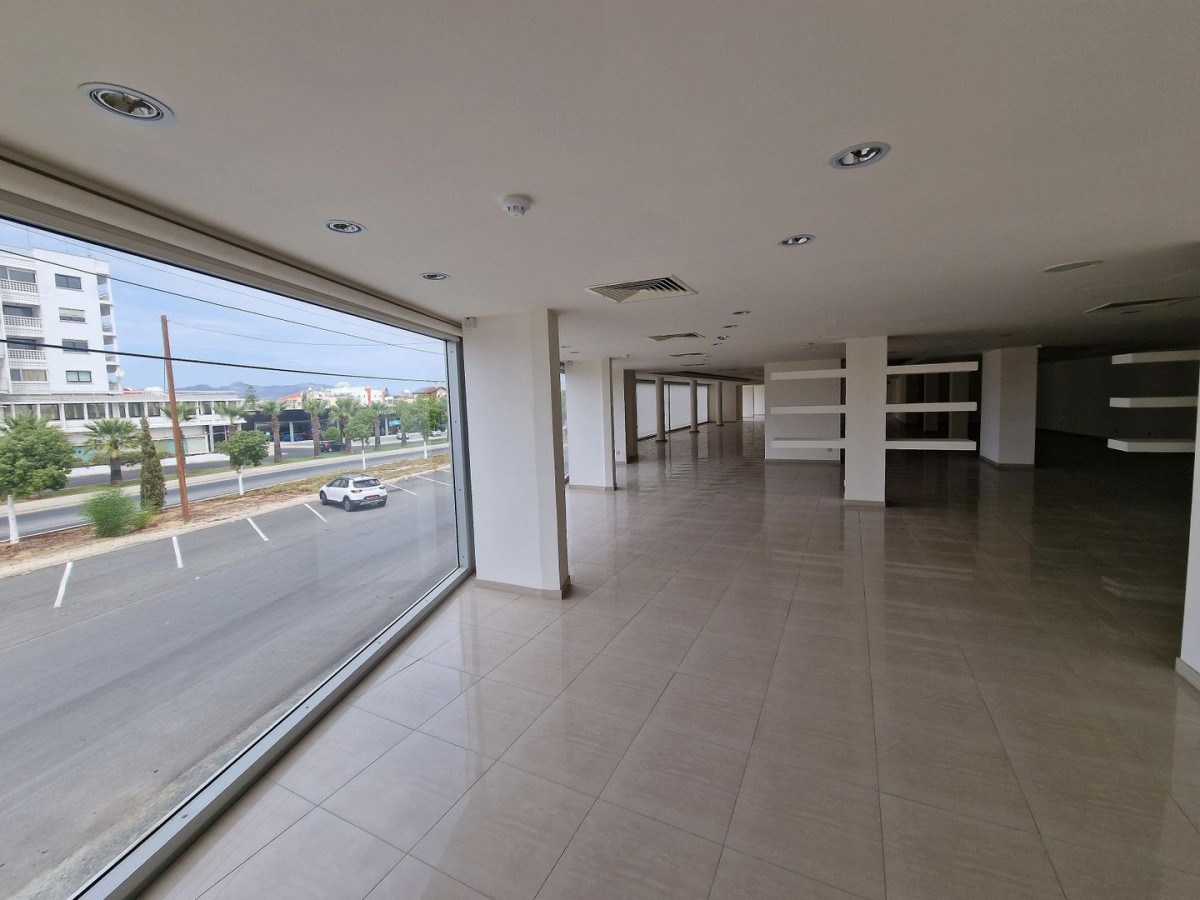 Mixed use Commercial building in Engomi, Nicosia
