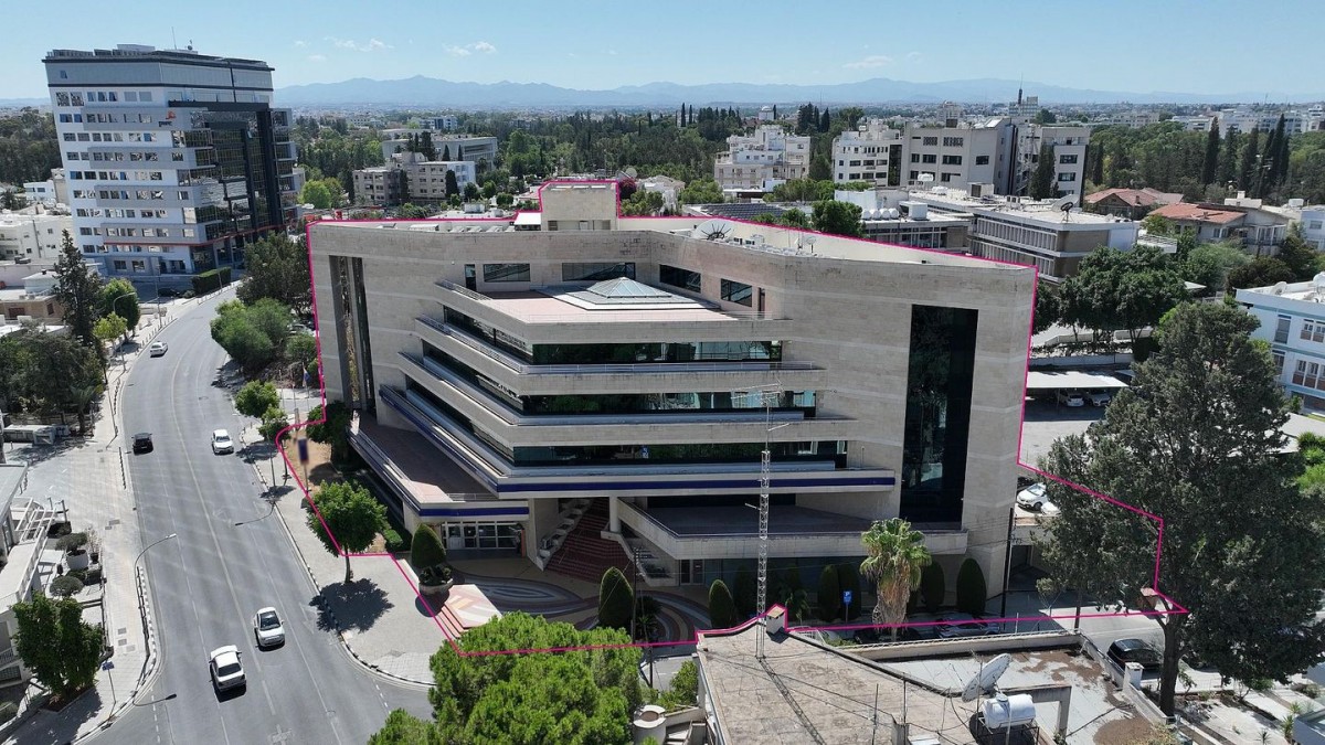 Commercial Building in Agioi Omologites, Nicosia
