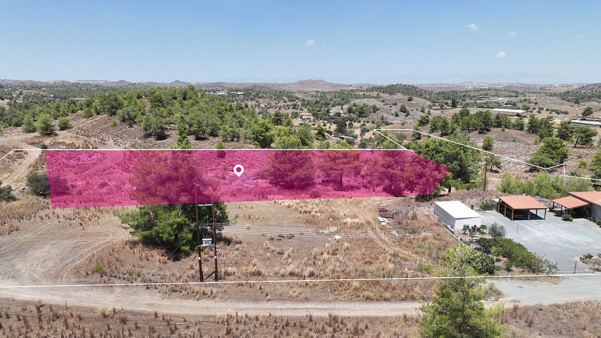Share of a residential field in Mathiatis, Nicosia