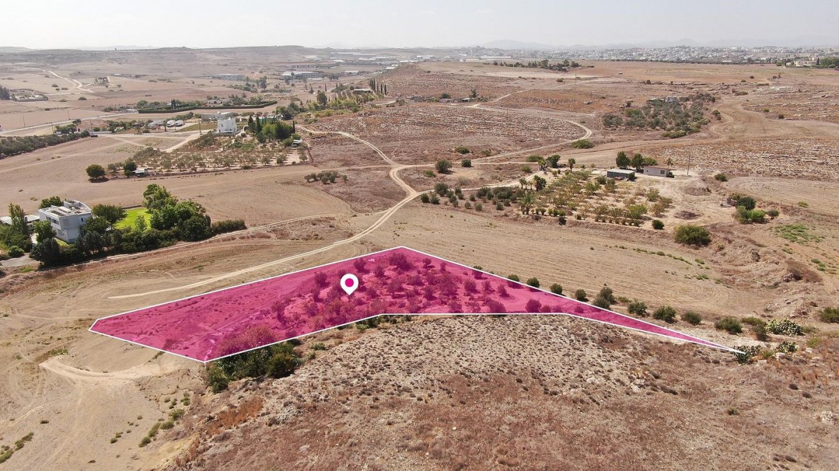 Geri, Nicosia Residential Plot For Sale | WW29074