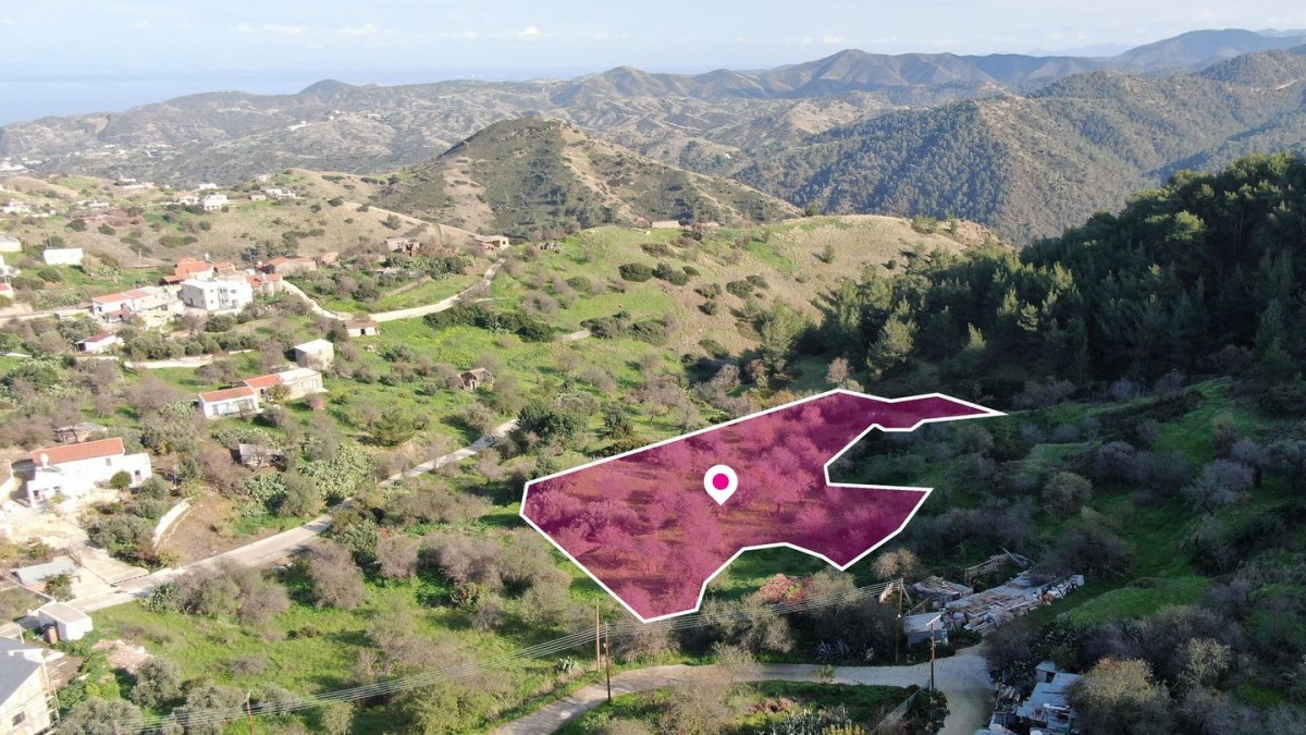 Pigenia, Nicosia Residential Plot For Sale | WW29089