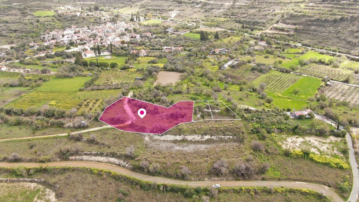 Praitori, Paphos Residential Plot For Sale | WW29099