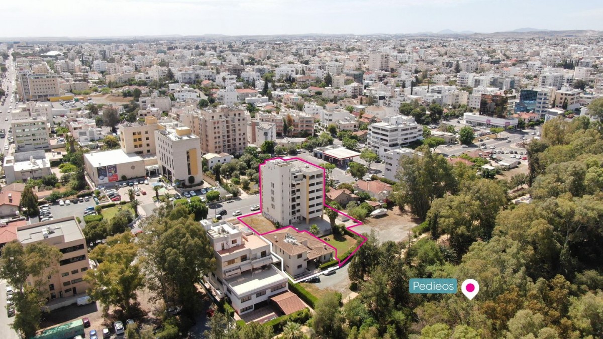 Incomplete six-storey mixed-use building in Strovolou Avenue, Nicosia
