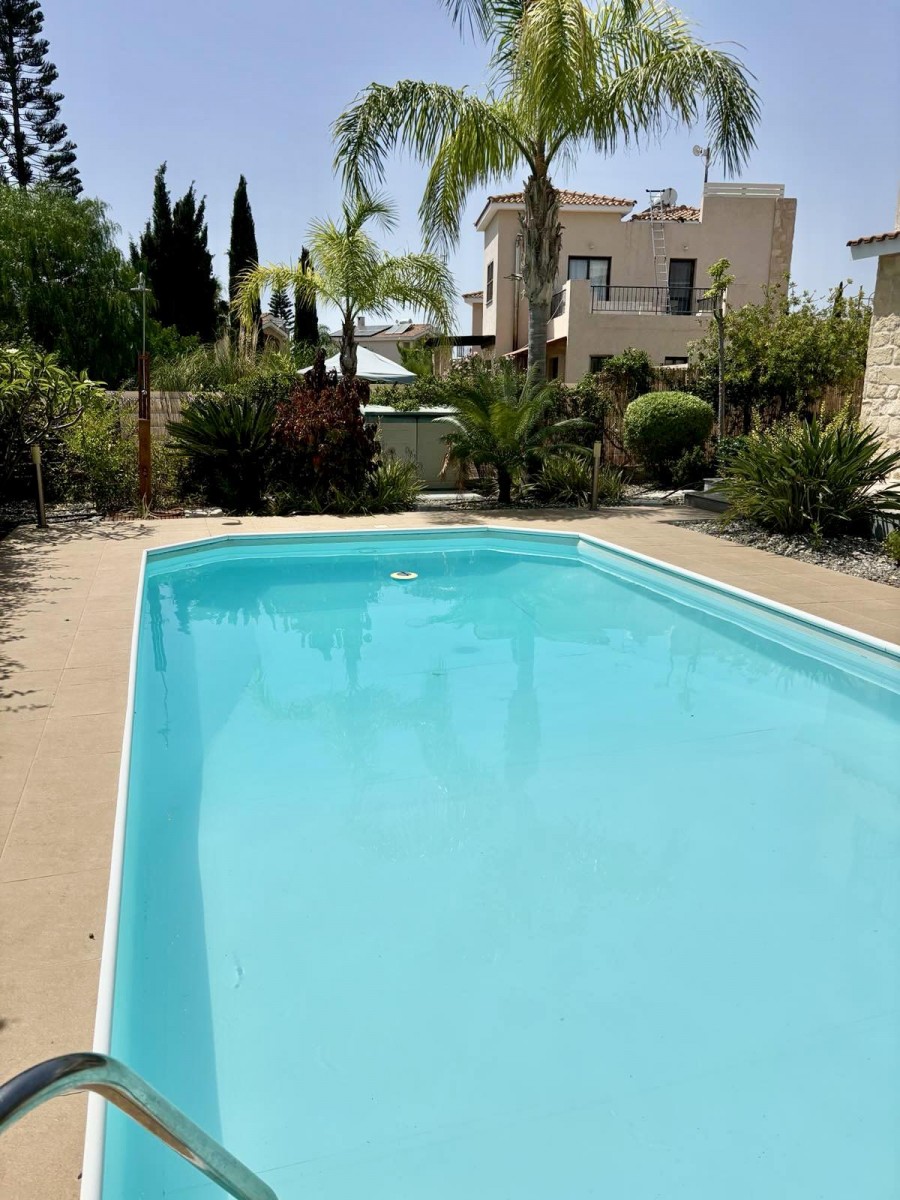 Detached Villa For Sale  in  Select Location