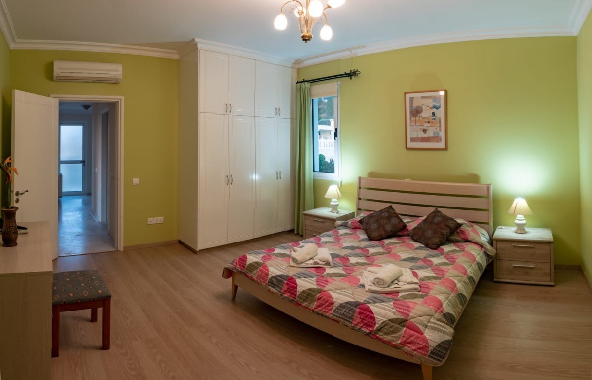 Detached Villa For Sale  in  Select Location
